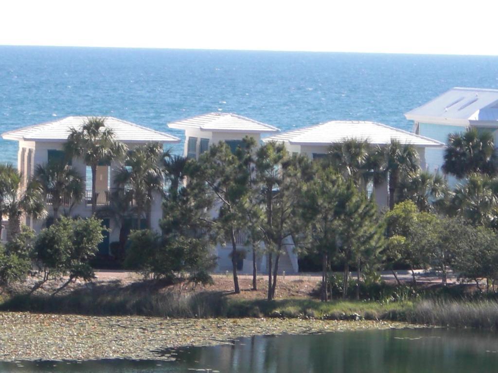 Carillon Beach Resort Inn Rosemary Beach Exterior photo