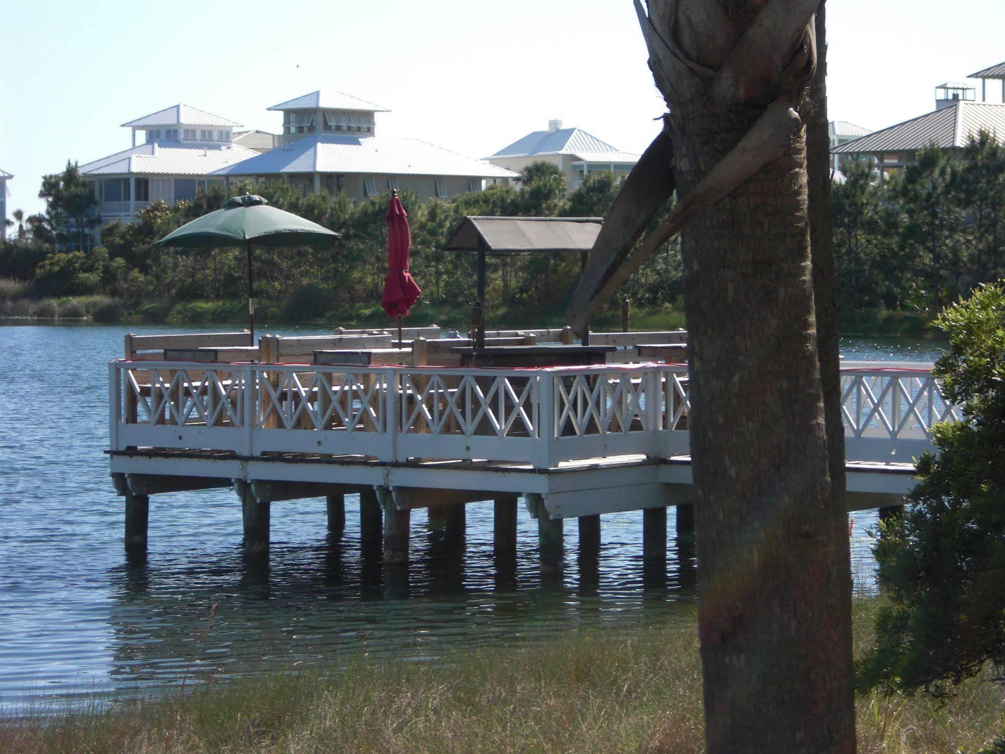 Carillon Beach Resort Inn Panama City Beach Exterior photo