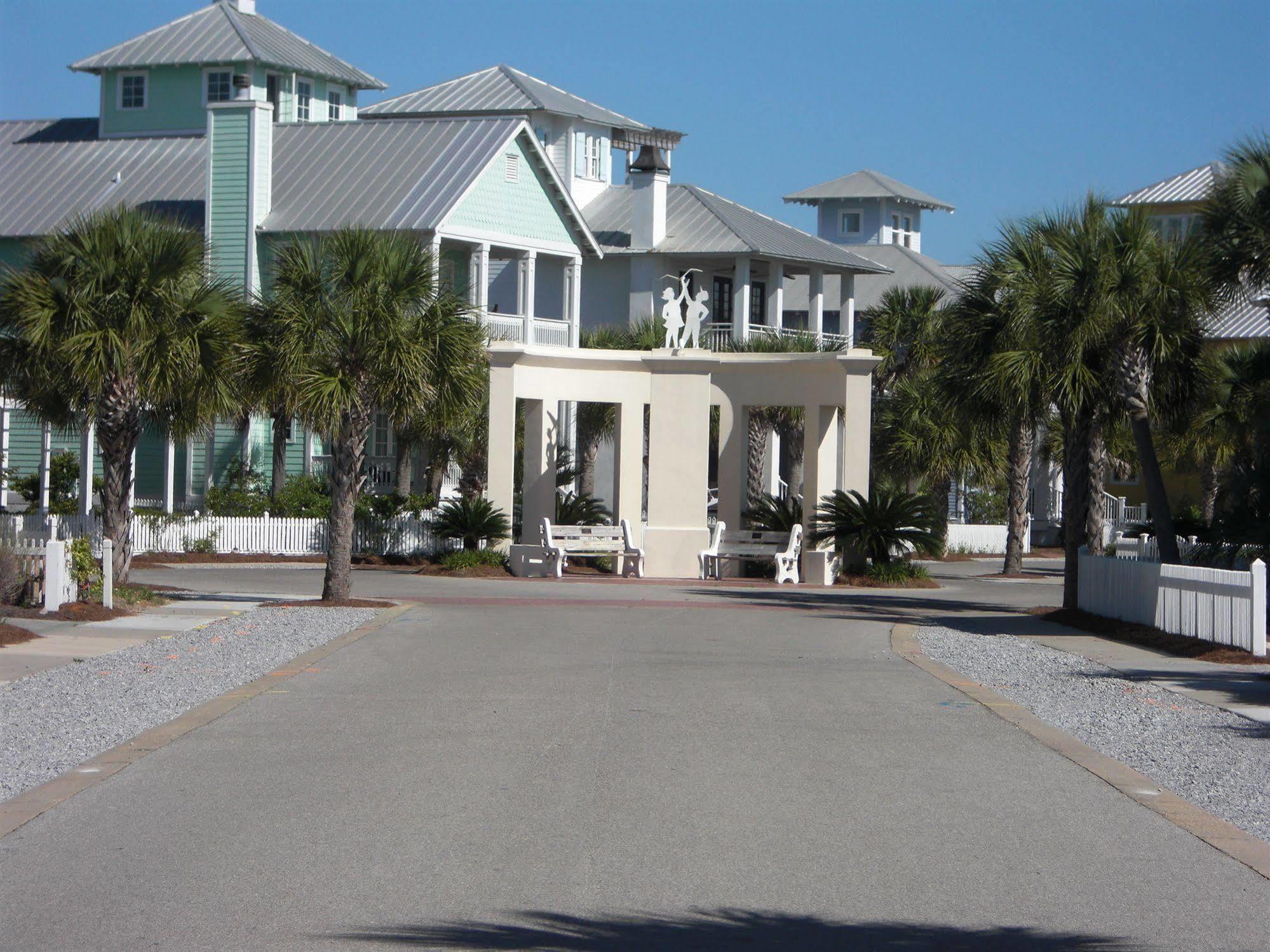 Carillon Beach Resort Inn Panama City Beach Exterior photo